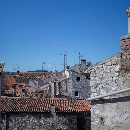 Diamadi-old Town Appartement