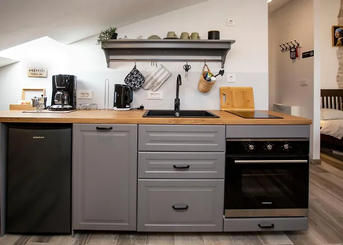 Diamadi-old Town דירה *